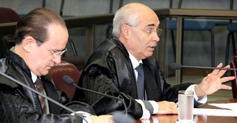 O voto do relator, conselheiro Mauri Torres, foi aprovado pelo Colegiado da Primeira Câmara do TCEMG (Foto: Karina Camargos Coutinho)